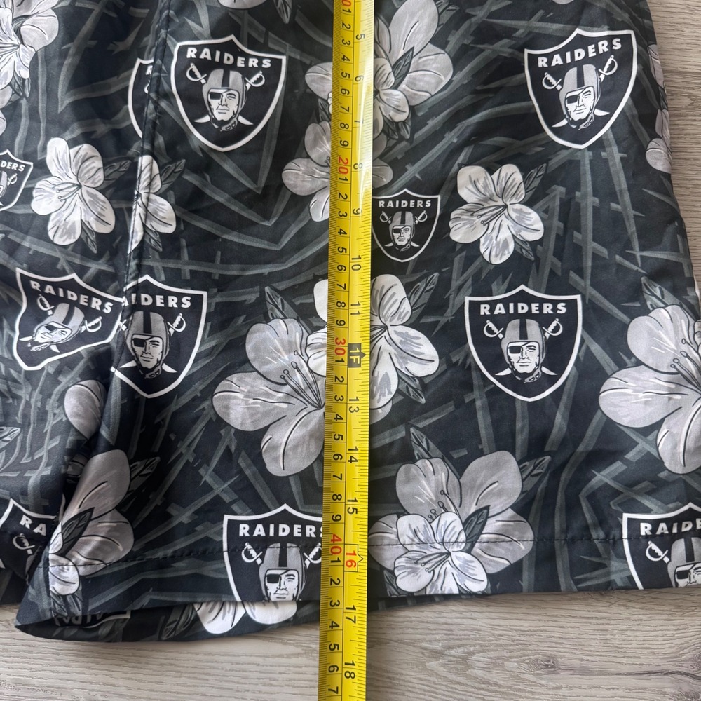 NFL Team Apparel Las Vegas Raiders Floral Hibiscus Swim Trunks Mens 2XL Black - Picture 5 of 9